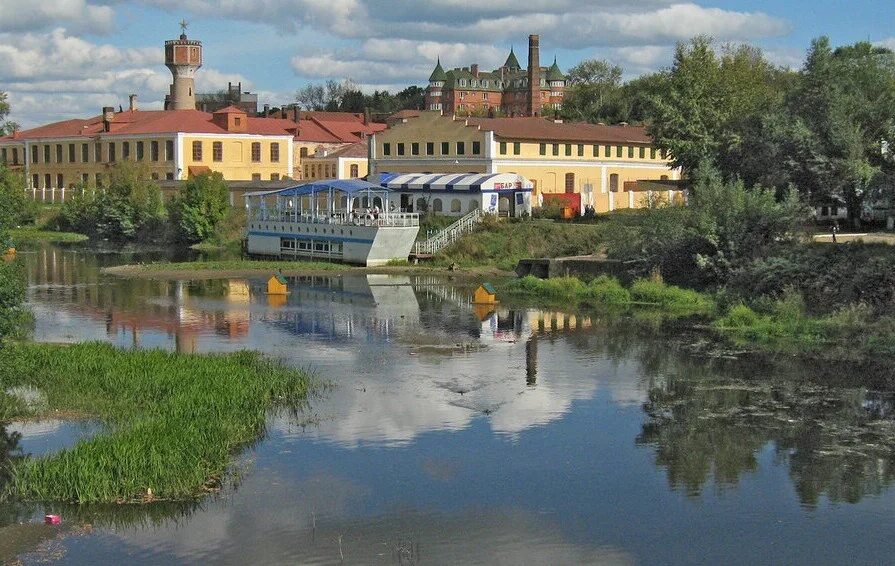 Река уводь. Река Уводь Иваново. Набережная реки Уводь Иваново. Город Иваново река Уводь. Река Уводь Иваново 2023.