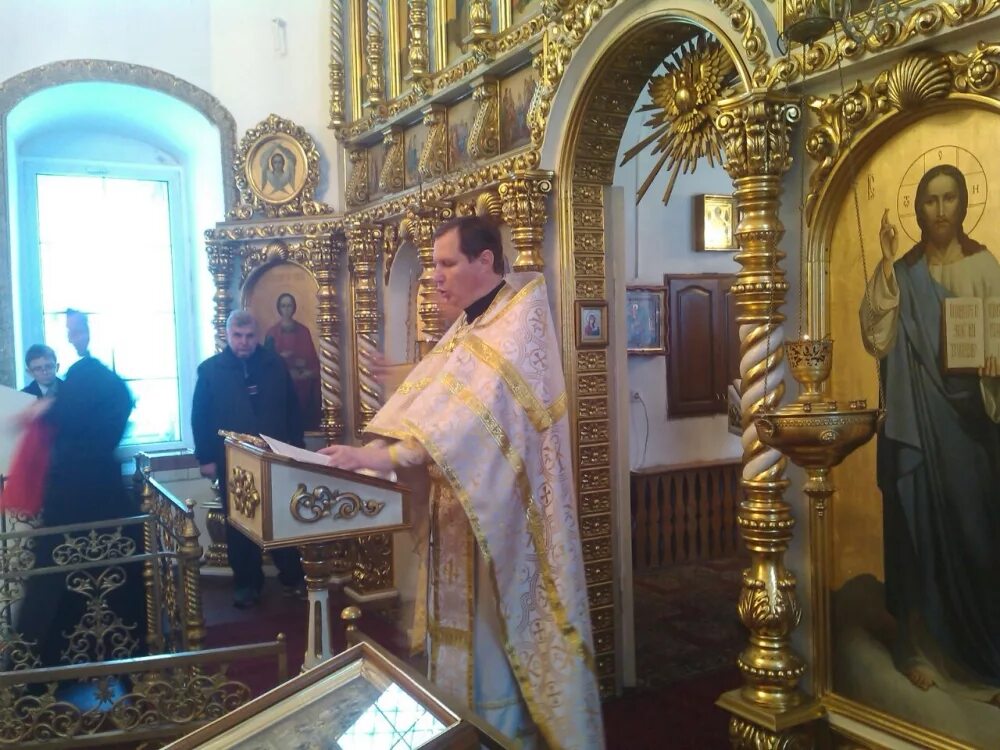 церковь в ильинском. служба в ильинском храме. церковь ноябрь. ильинская 9 оде. ильинское домодедовский район настоятель.