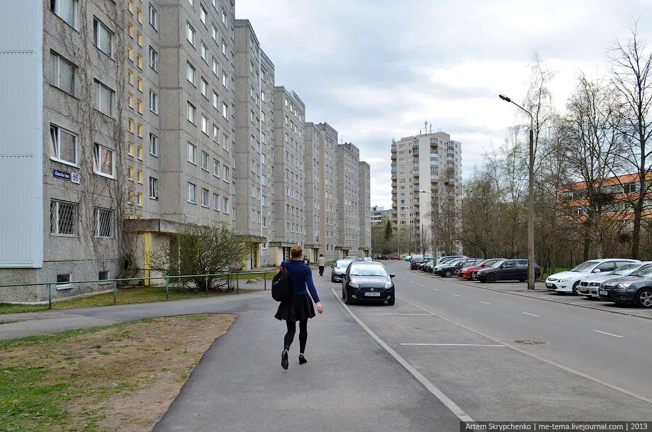 Жизнь в спальных районах. Таллин спальные районы. Псков город спальный район. Эстония спальный район. Улицы спальных районов.