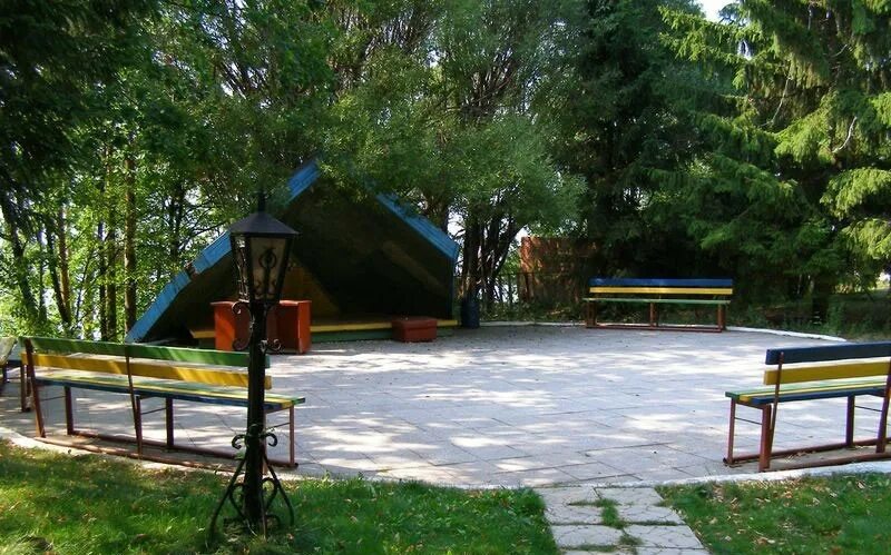 Турбаза дубки у валентины в ягодном. Дубки у валентины турбаза тольятти. Дубки у валентины турбаза тольятти ягодное. Дубки тольятти турбаза. Дубки самара турбаза.
