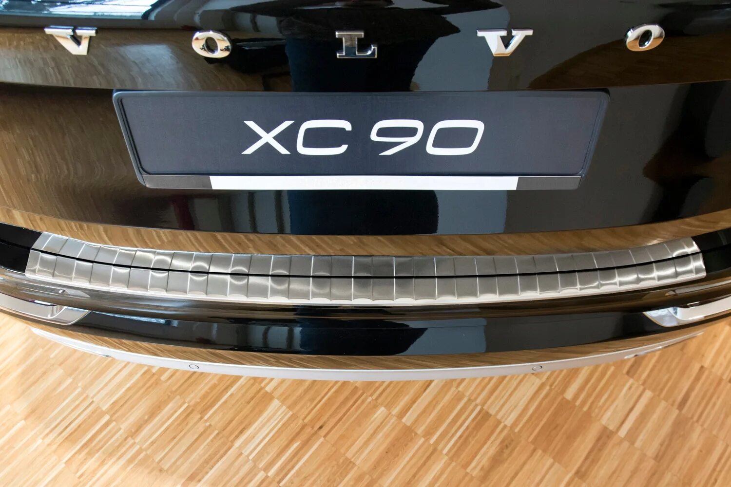 Накладка на бампер Volvo xc90. Накладка на задний бампер xc90. Накладка на задний бампер xc90 2015. Накладка бампера Volvo xc90 2017-. Купить бампер вольво хс90