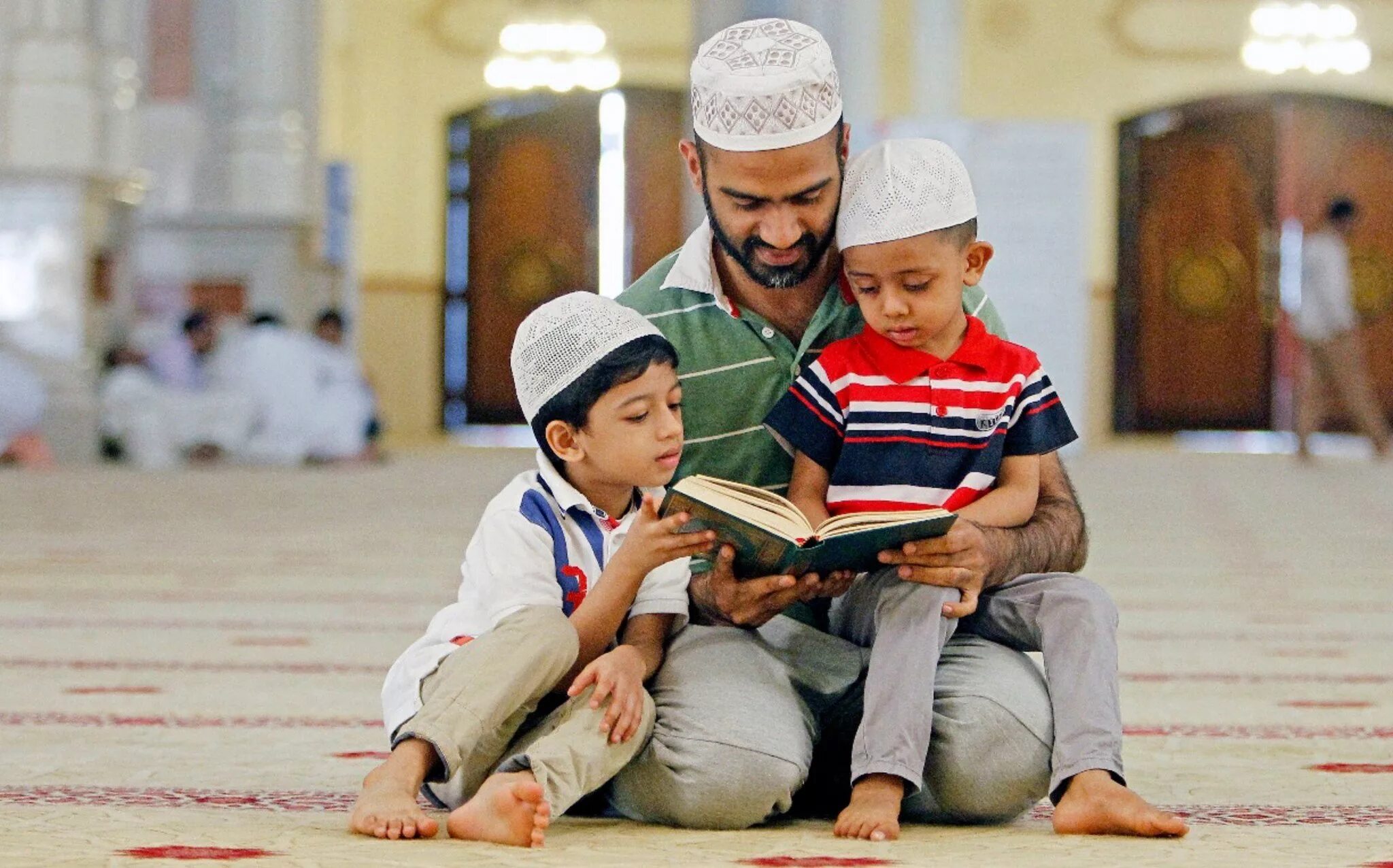 Мусульманин. Дети в Исламе. Красивые дети мусульмане. Гости в Исламе.
