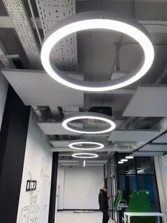 Hole ring