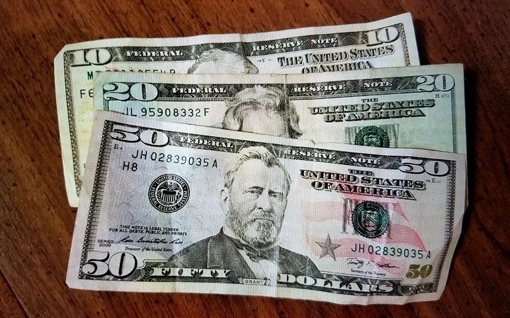 перевести белорусские рубли в доллары. индекс краудлендинга. банковские деньги сша. экономика владимира. 80 долларов в белорусских.