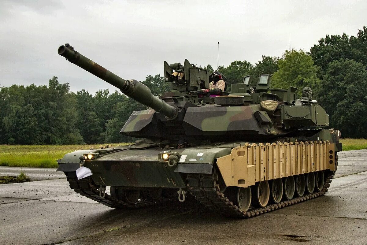 Трофейный абрамс. Танки m1 Abrams. M1 «Абрамс». Танк Abrams m1a2. M1 Абрамс Trophy.