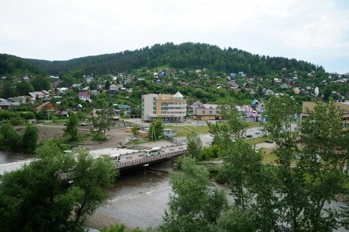 1 комнатная в горно алтайске. Каяс Горно Алтайск. Горно-Алтайск Заимка каяс. Горно-Алтайск, район каяс Заимка. Коммунистический проспект Горно Алтайский частный сектор.