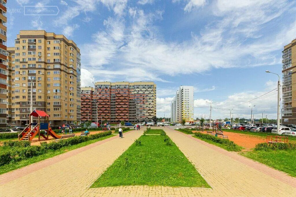 Рабочий поселок свердловский. Посёлок Лукино Варино. Свердловский Лукино Варино. Поселок Свердловский Лосино-Петровский округ. Рабочий поселок Свердловский Щелковский район.