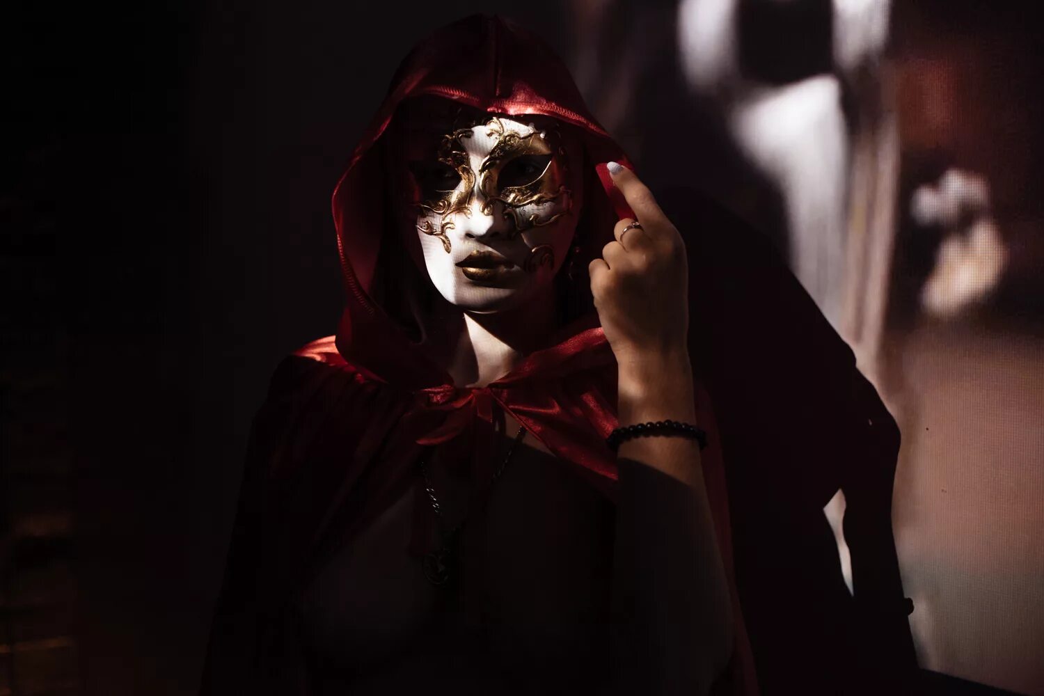 кубрик закрытыми глазами