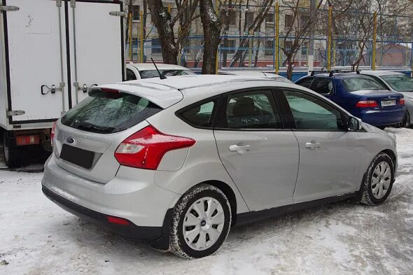 Купить форд фокус 2011. Ford Focus 2011. Ford Focus 3 2011. Ford Focus 2011 хэтчбек. Ford Focus хэтчбек 2011 механика.