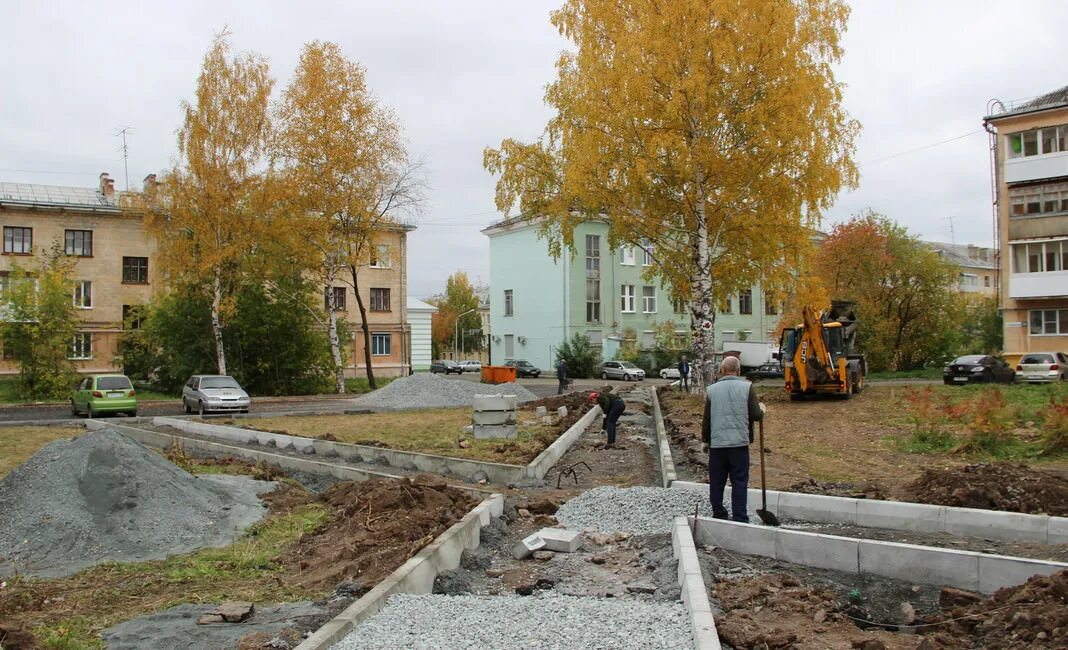Кинотеатр ретро город лесной. Ретро лесной. кинотеатр ретро лесной фото. кинотеатр ретро лесной парк. г.лесной кинотеатр ретро.