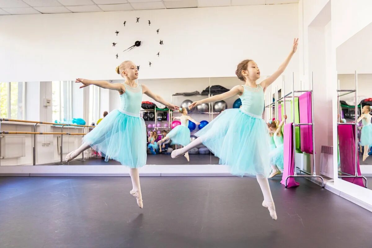 Академия балета Санкт-Петербург. Школа балета. Балетная школа в Питере. Академия балета в Питере.