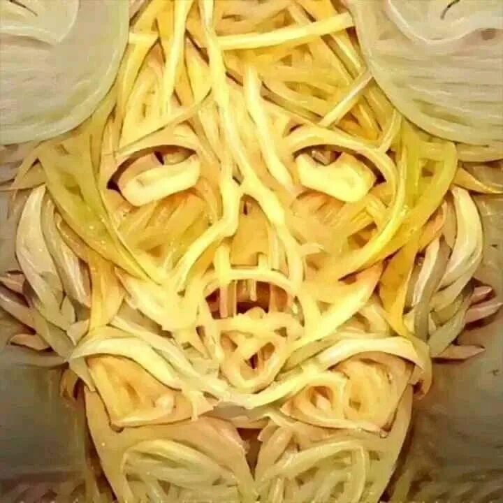 Нейросеть макароны. Смешная лапша. Прикольные макароны. Необычные макароны. Цветные макароны.