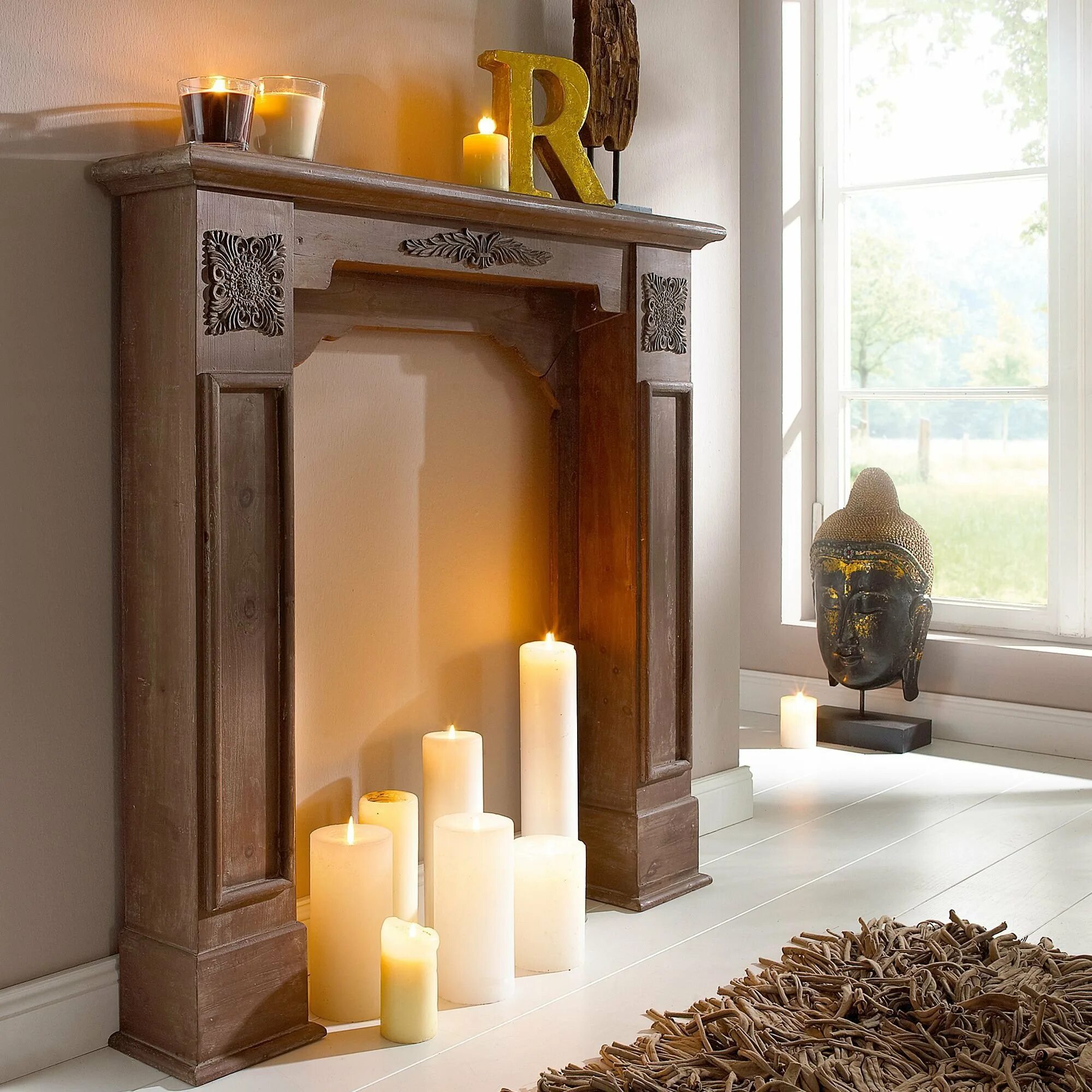 Искусственный камин со свечами. Декоративный камин со свечами. Камин декоративный сибэлком. Камин свечка. Свечной камин в интерьере.