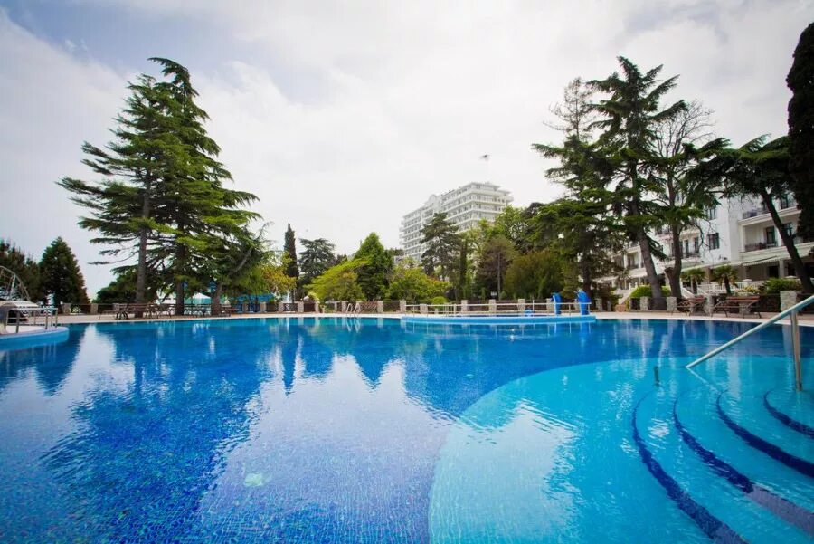 Ривьера санрайз крым алушта. Rivera sunrise resort алушта. Отель riviera sunrise resort & spa. Алушта санаторий ривьера. Алушта).