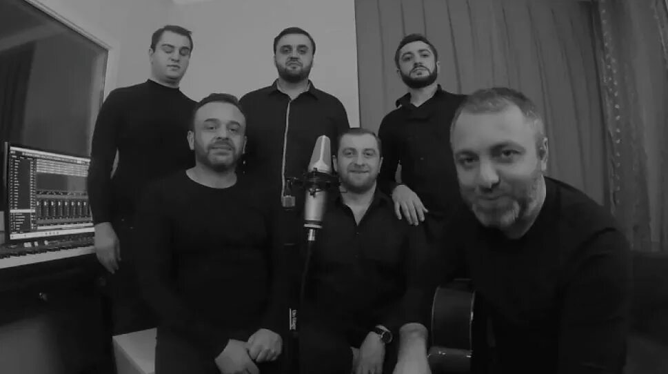 Георгий николадзе bani. Nikos band грузинская группа состав. Браво метехи ансамбль. Nikos band грузинская группа состав. Бека микадзе группа бани.