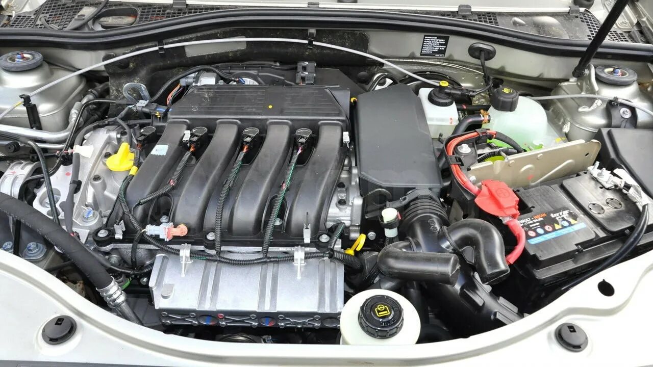 6. двигатель renault duster 2. двигатель 2 л рено дастер. с. дастер 2 литра какой двигатель.