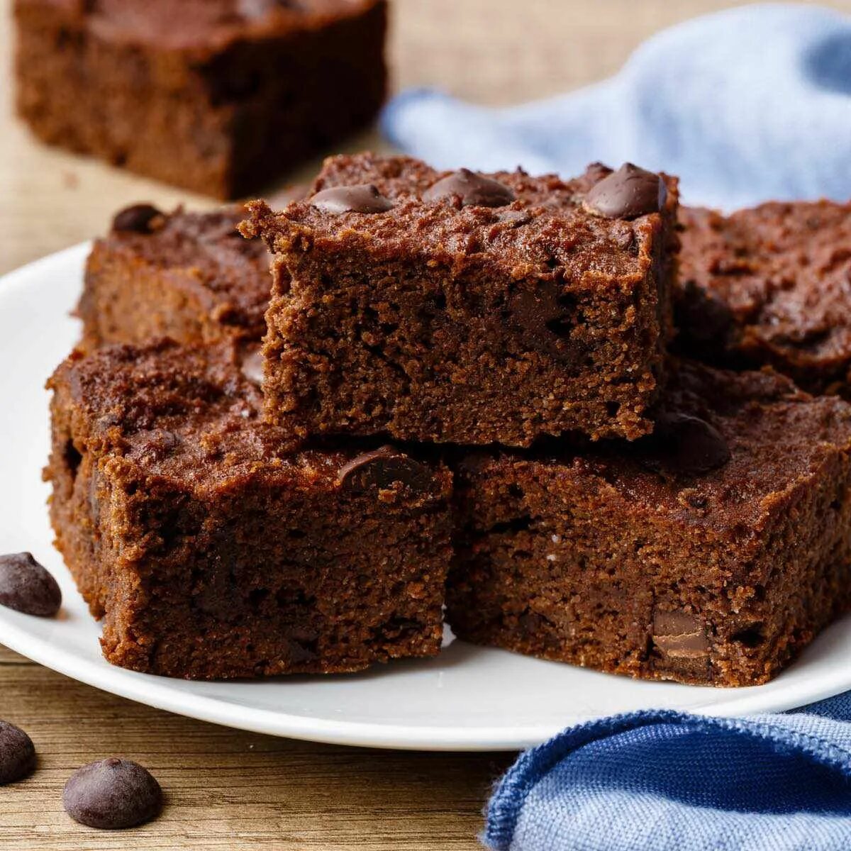 Брауни фото рецепт пошагово. Fudgy Брауни. Fudgy Brownies Брауни. Брауни Александровский. Брауни из кокосовой муки.