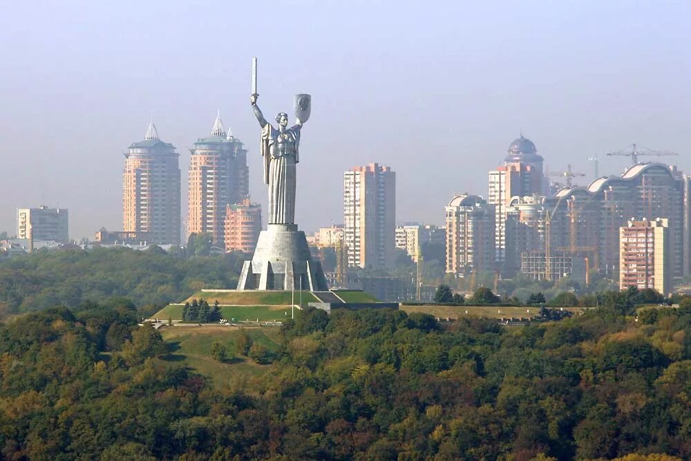 Крупные украинские города. Киев город. Киев столица Украины. Киев красивые места. Киев фото.