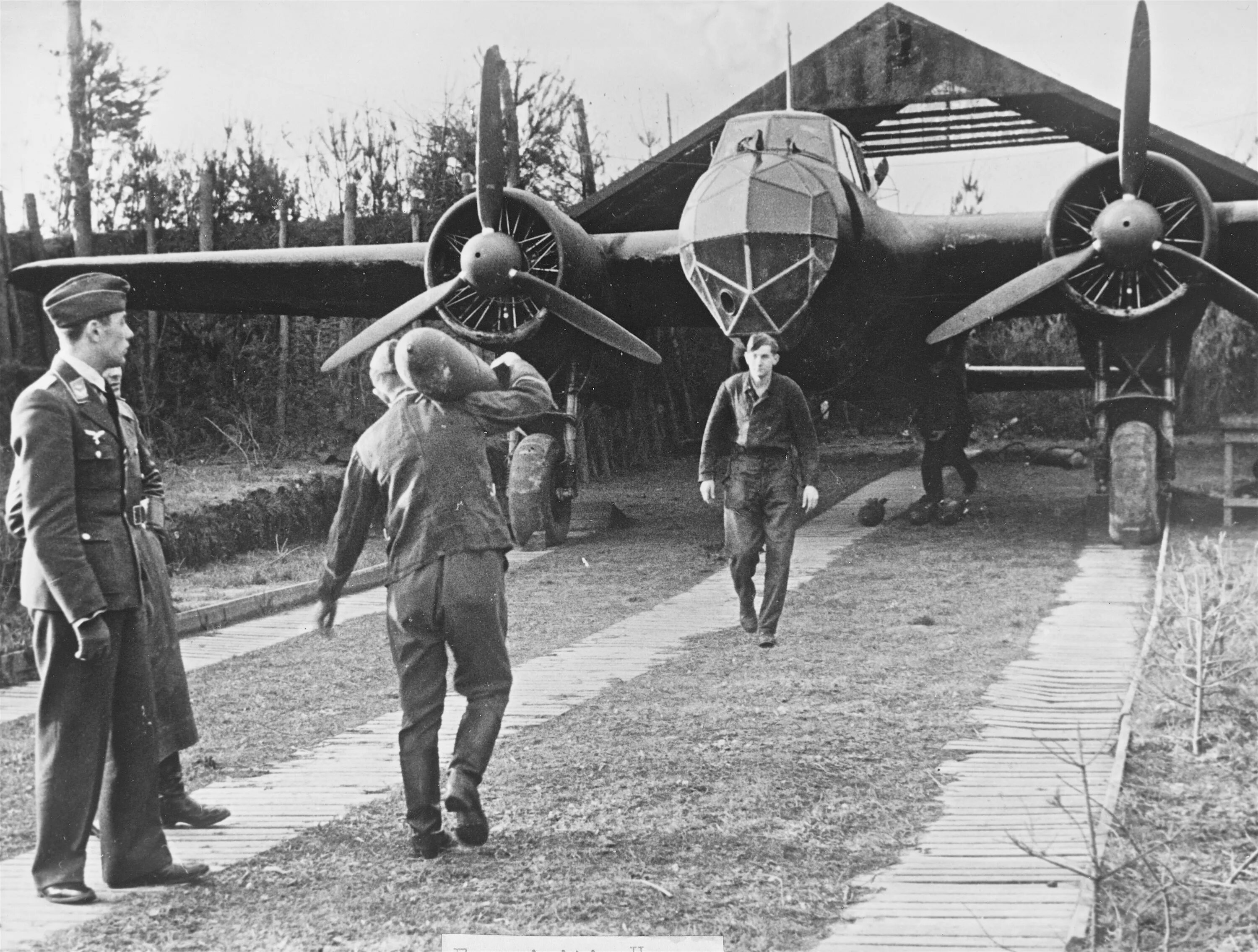 Битва за британию 1940. Война в воздухе битва за англию 1940 г. лето – осень 1940 г. – битва за англию. битва за британию фронт.