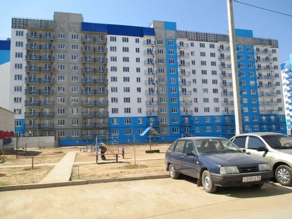 Щитовой дом волгоград. Строительство домов в волжском. Дом волжский. Строительство домов в волжском. Авито волжский строительство домов.