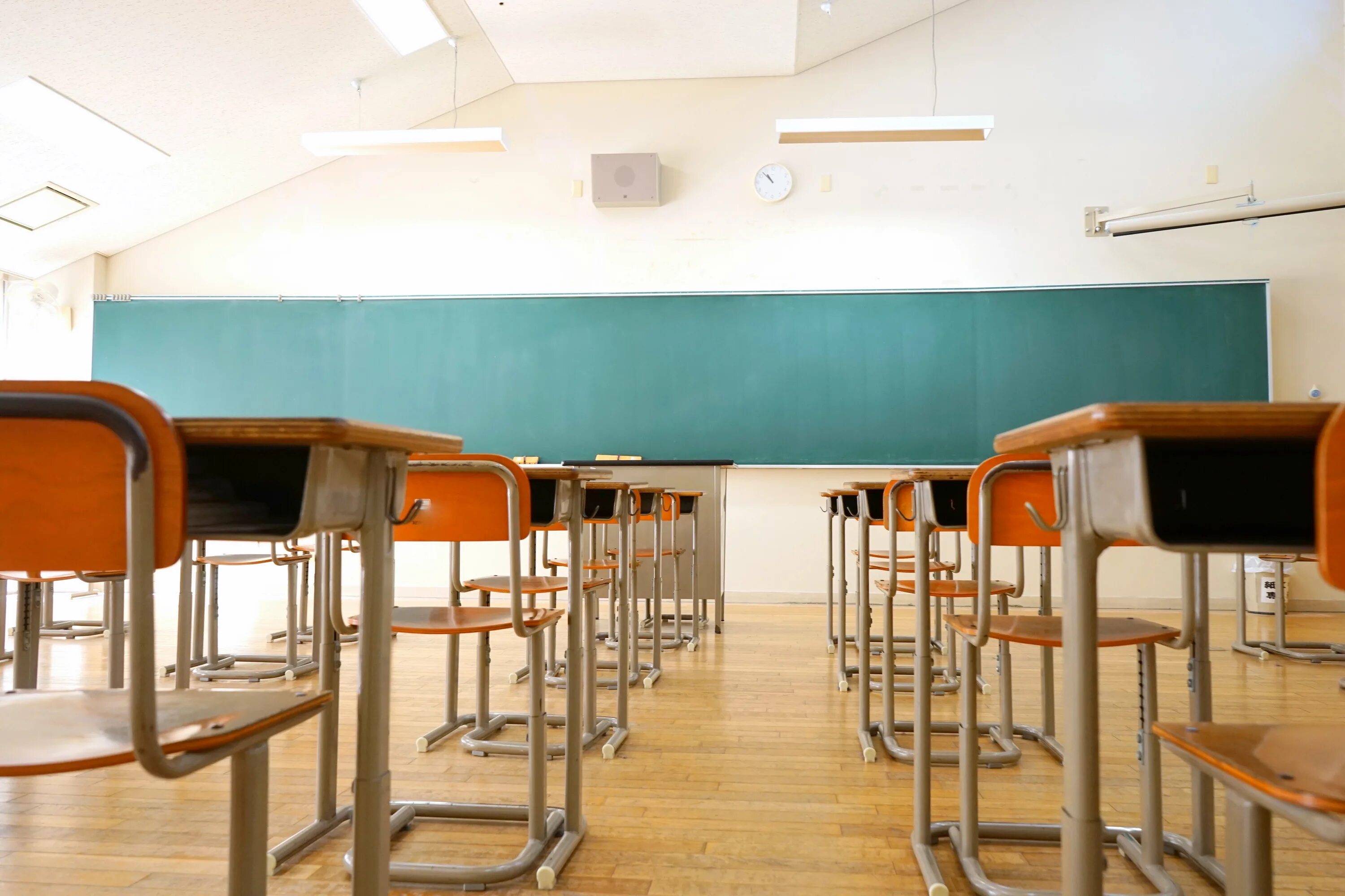 The clean the classroom. Cleaning schools.