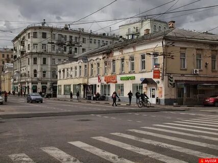 Покровские ворота москва