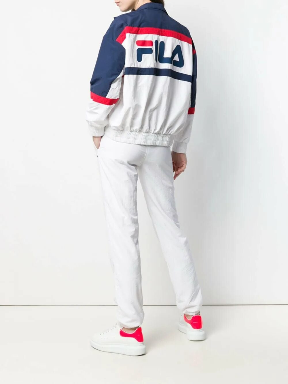 Спортивный костюм fila 90е. Свитшот мужской fila. Fila одежда женская спортивная. Фила спортивная. Спортивный костюм фила синий.