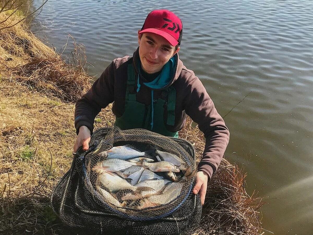 Рыба в Оке. Рыба в реке Ока. Улов на Оке. Рыбалка на реке.