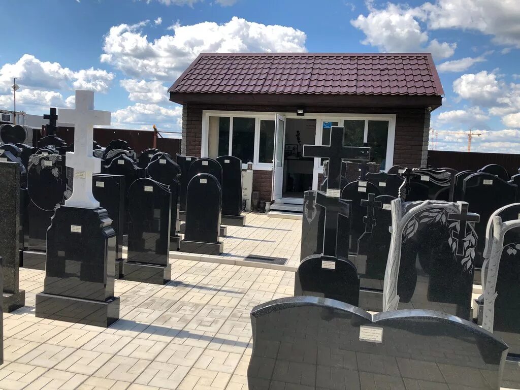 дуфуня вишневский востряковское кладбище. выставка гранитных памятников. самолет гранитная мастерская. московская область гранитные мастерские. ногинск гранитная мастерская валентин у старого кладбища.