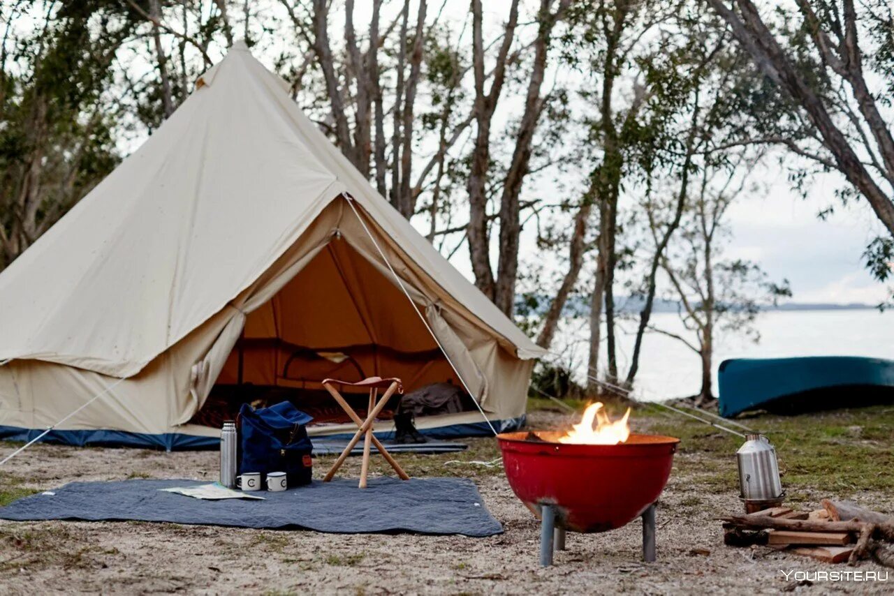 Camping se. Лагерь модульный (шатер и 2 палатки) Nash Base Camp. Автокемпинг глэмпинг. Таежный глэмпинг. Палатка Camping Tent.