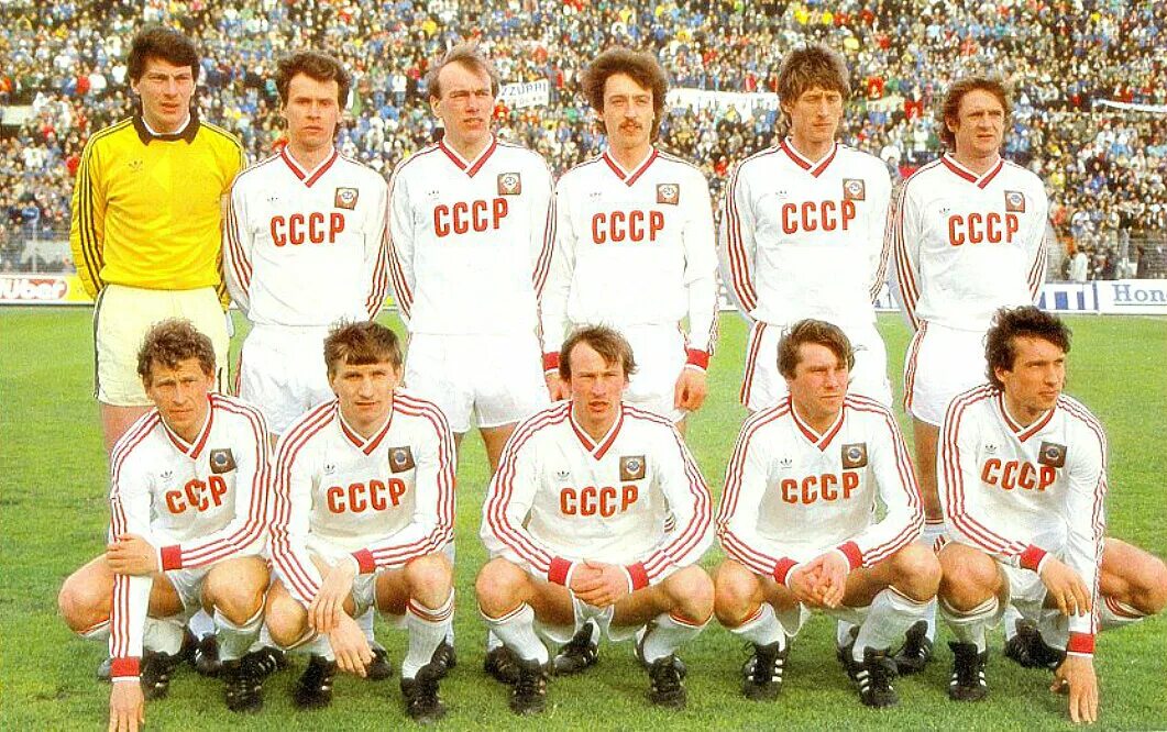 Сборная ссср по футболу сборная ссср по футболу. Чм 1990 сборная германия. Состав сборной по футболу 1988 год. Состав сборной по футболу 1988 год. Состав сборной по футболу 1988 год.