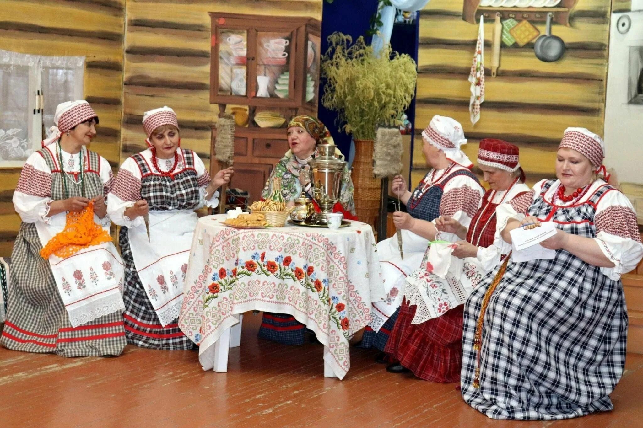 Фольклорные посиделки. Посиделки в избе. Фольклорные посиделки. Араповские посиделки. Араповские посиделки.
