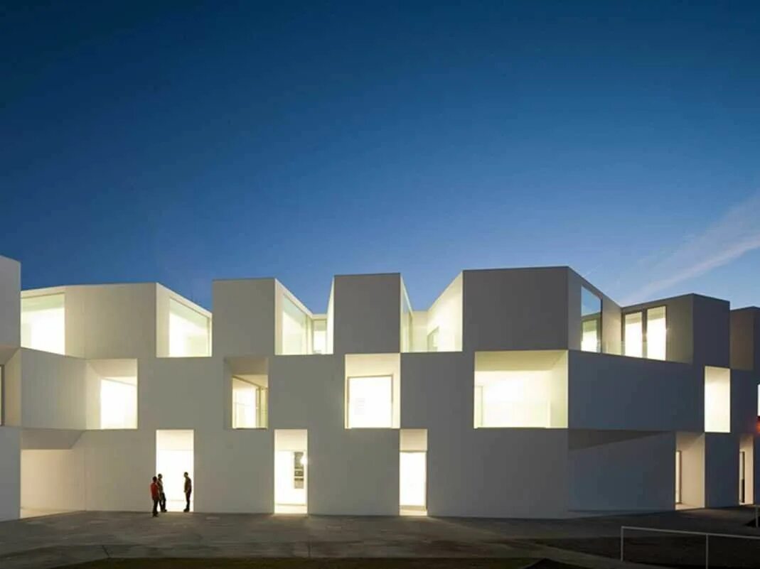 Купить architecture. Алкасер-Ду-сал в Португалии Архитектор. Дома в стиле кубизм. Контемпорари в архитектуре. Композиция в архитектуре.