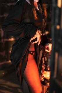 安 曜 曜 禁 地 修 女 