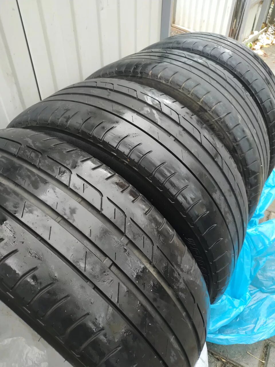 225 45 17 летняя купить. Bridgestone Turanza 225/45 r17. 225/45 R17 лето Бриджстоун. 225/45 R17. Bridgestone Turanza t001 225/45 r17.