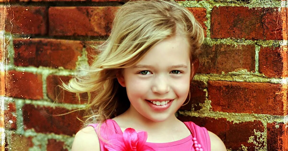 Красивые девушки 10 11 лет. 10 year old girls. 10 year old girls. 10 year old girls. Ребенок 10 лет девочка.