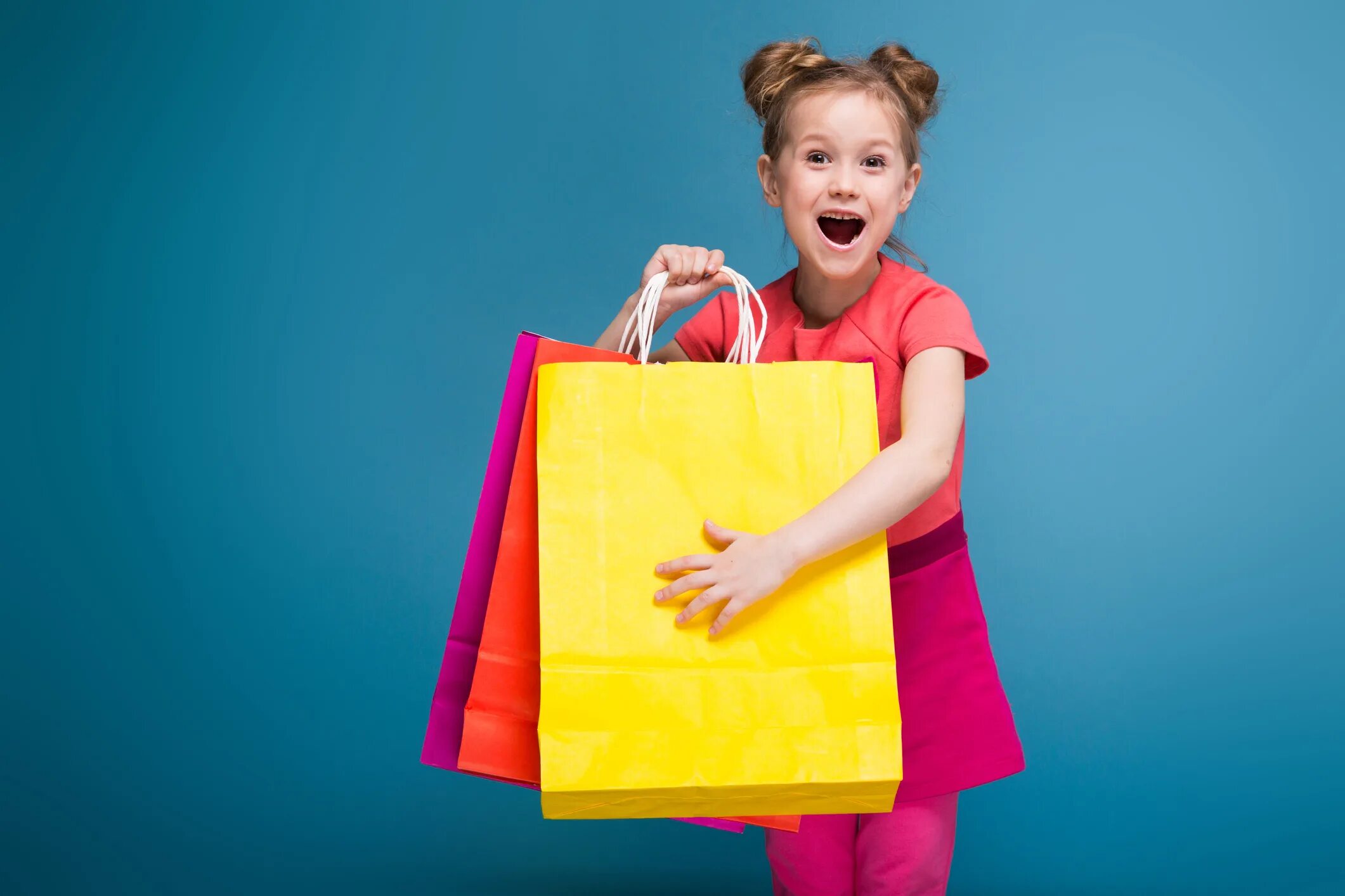 Youngest girls shopping