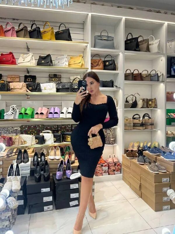 Посредники пятигорск. Посредник пятигорск. Посредник лира пятигорск рынок. Посредник лира пятигорск. Посредник лира пятигорск.