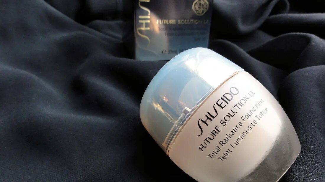 Shiseido future solution foundation. Шисейдо тональный future solution lx. shiseido future solution lx rose2. shiseido тональное средство с эффектом сияния e future solution lx rose2. future solution lx shiseido тональный крем 4.