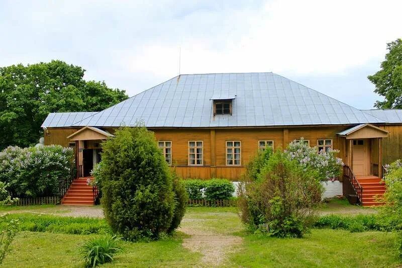 Музей усадьба болотова в тульской. Болотово музей усадьба тульская область. Болотова «дворяниново». Музей-усадьба андрея болотова «дворяниново». Т.