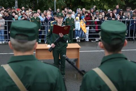 Присяга в казанском танковом училище