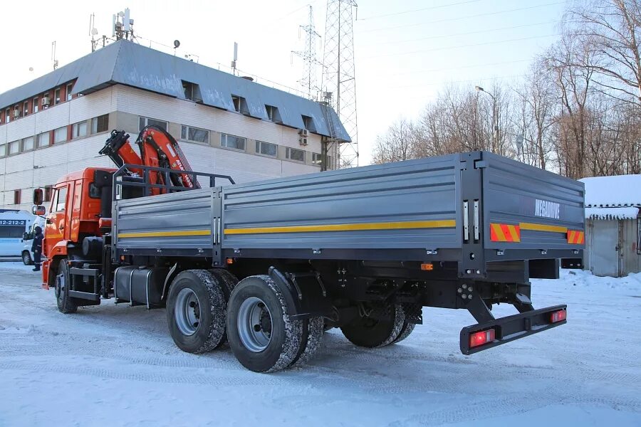 КАМАЗ 65115 бортовой с КМУ. КАМАЗ 65115 манипулятор. Шасси KAMAZ-65115. КАМАЗ 65115 шасси.