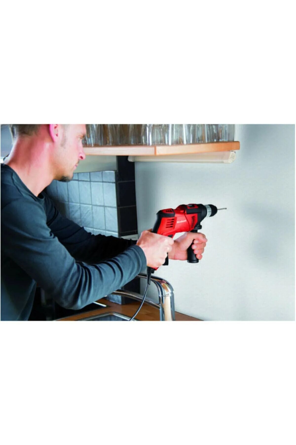 Einhell tc en 20 e. Дрель ударная einhell tc-id 720 e. дрель в работе. дрель в руке. einhell tc-id 650 e.
