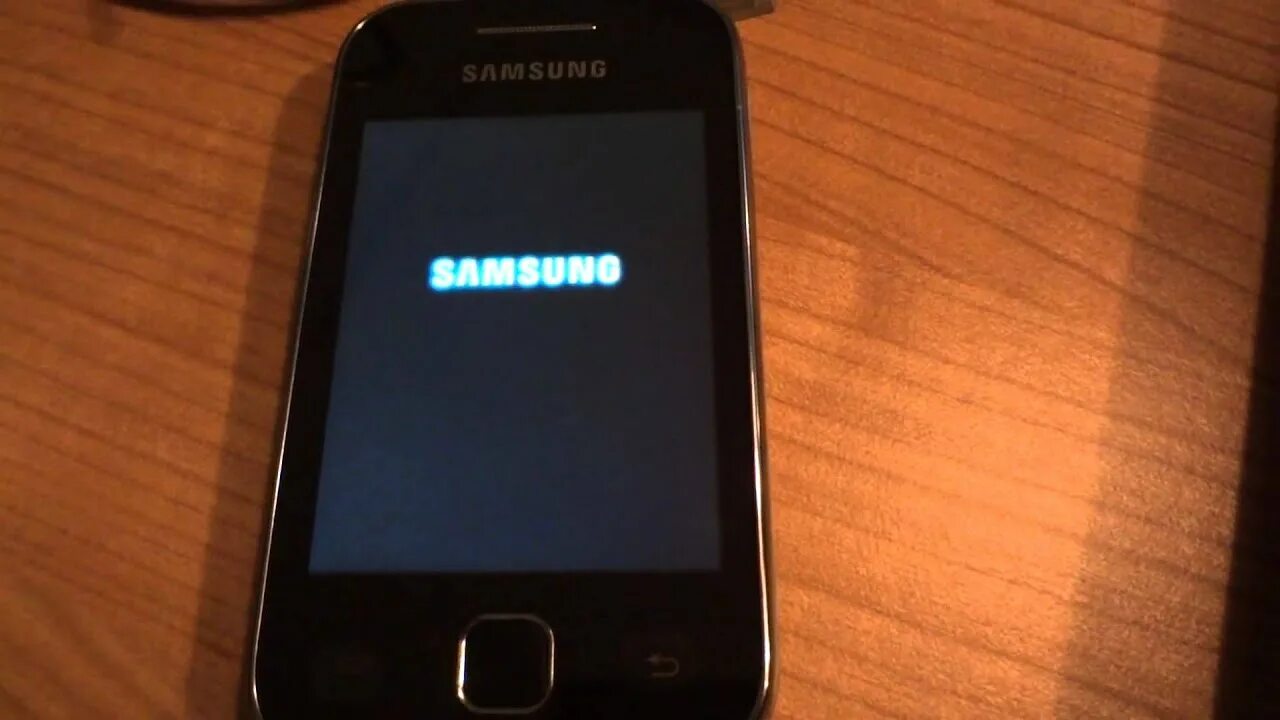 Samsung gt-s5360. Перепрошивка samsung. Прошивка samsung. Перепрошивка samsung. Прошивка телефона самсунг j1.