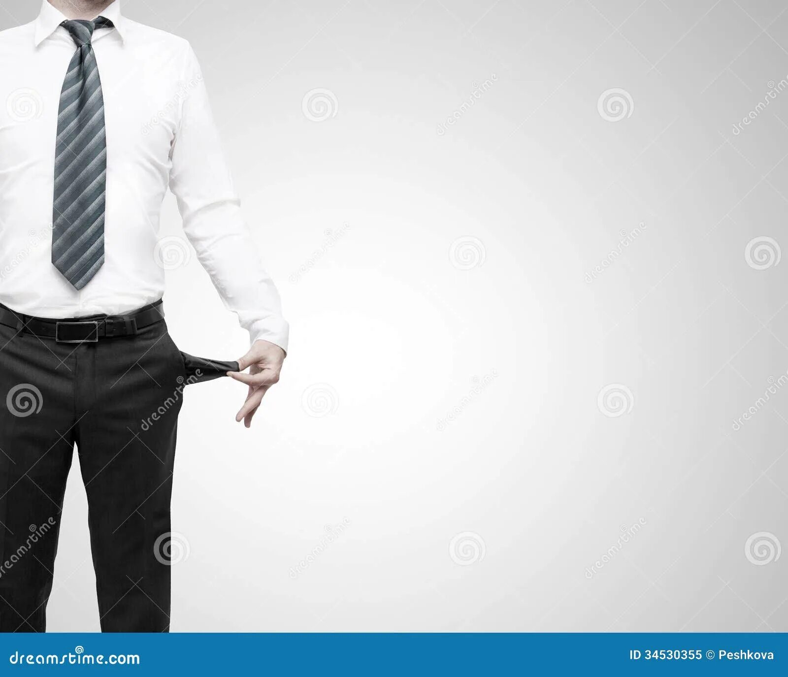 Out your pockets. Out your pockets. Вывернутые карманы. Out your pockets. Бизнесмен с пустыми карманами.