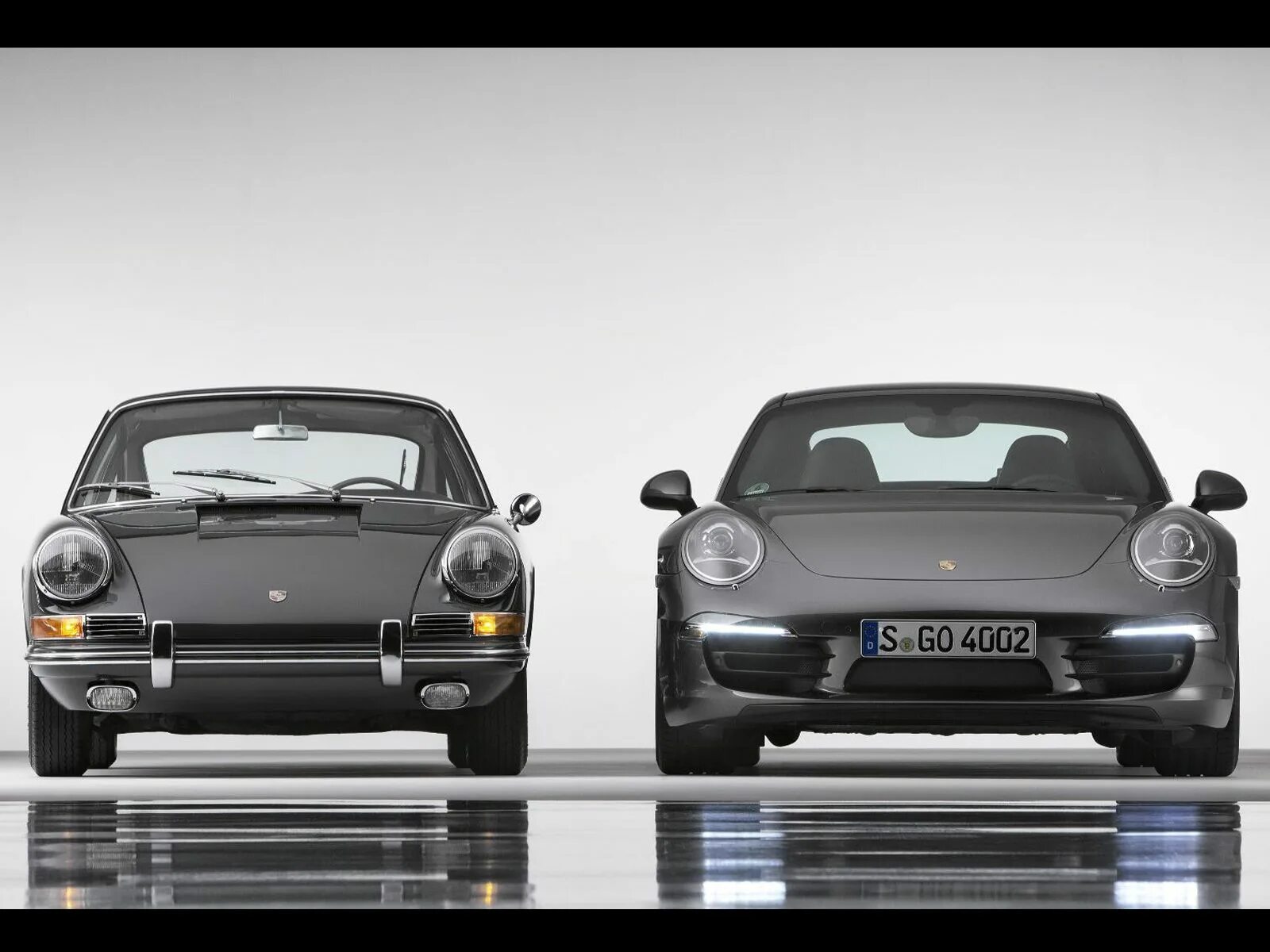 Porsche 911 Carrera 1964. Porsche 911 Evolution. Эволюция Порше 911. Порше 911 фронт. Old vs new