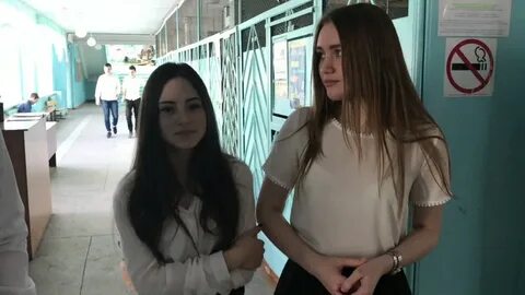 Девушки пукают видео