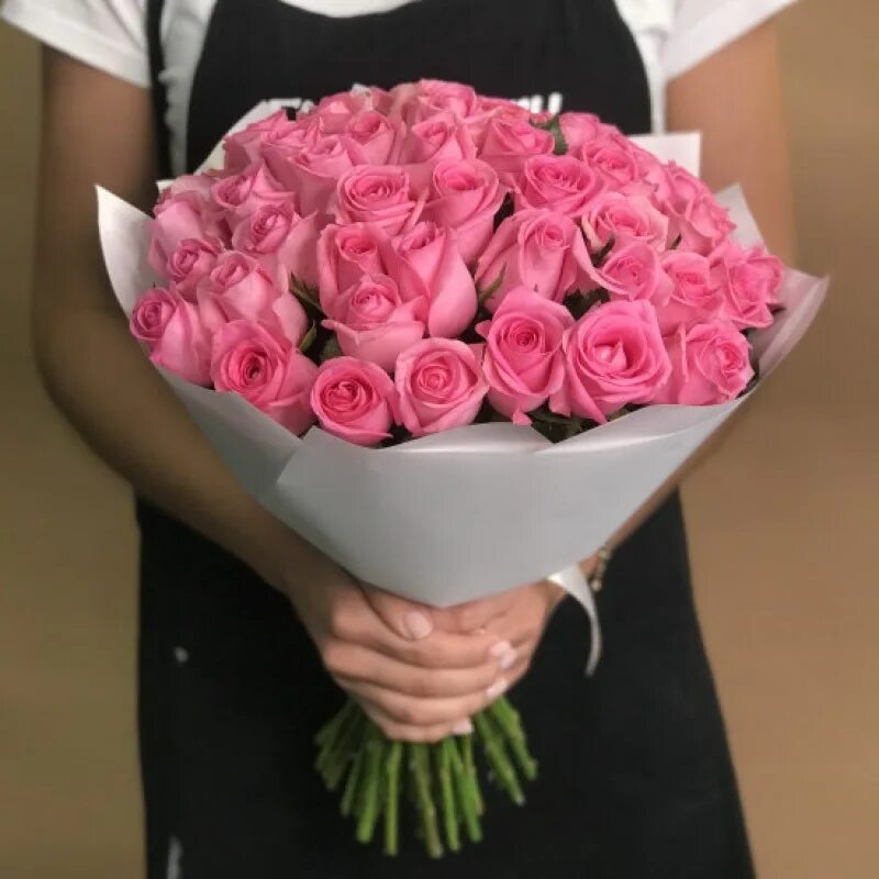 Купить 40 роз. Букет из 45 роз 40 см. Букет из розовых роз. 45 Роз букет. Букет из 45 розовых роз 40 см.