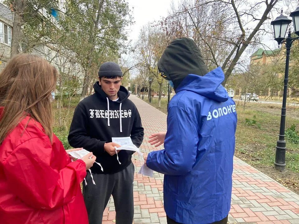 Волонтер вход. Общественный патруль. Кизляр жители. Розыск Кизляр. Масочный режим в Дагестане.