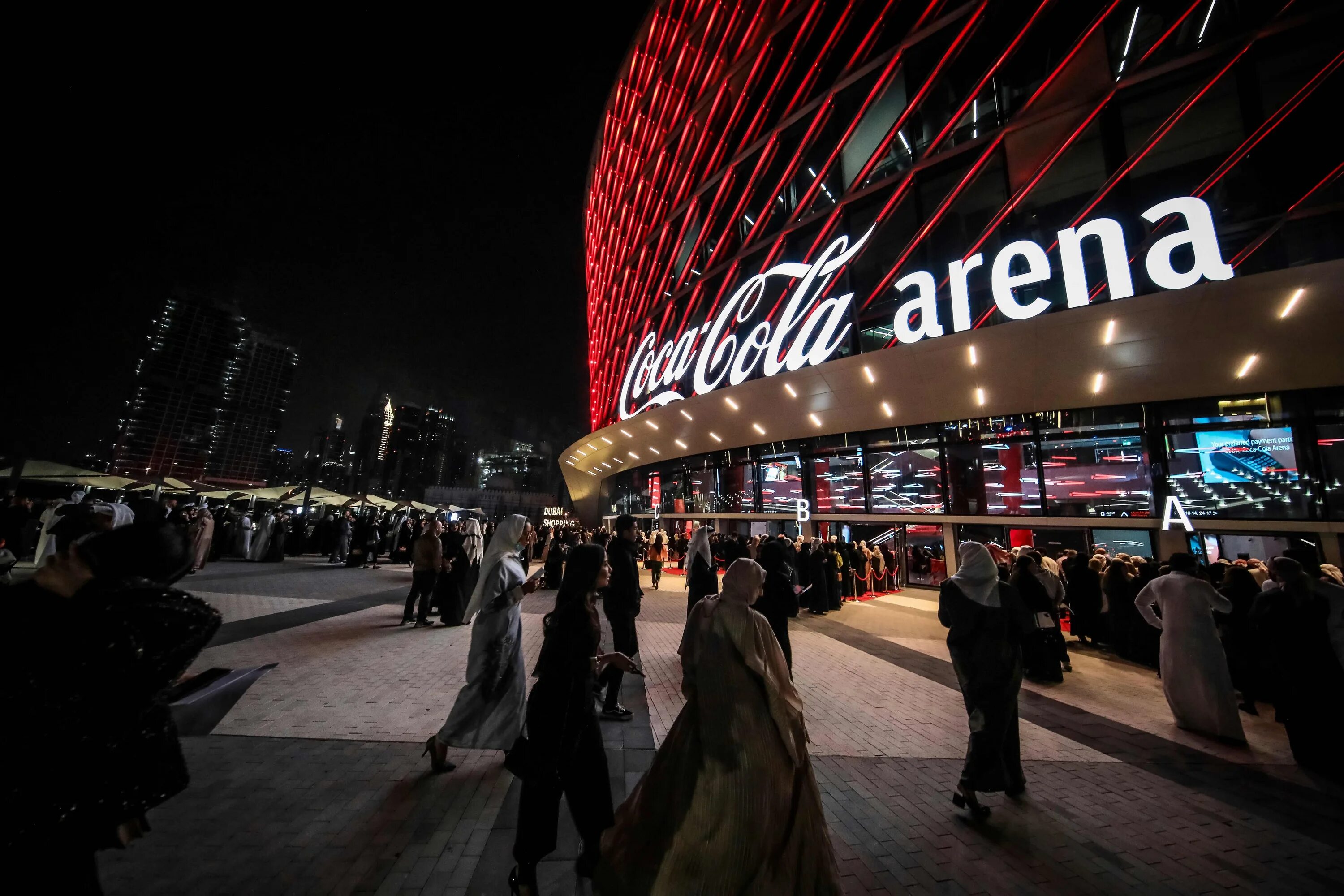 Дубай арена. Дубай 2023. Кола кола арена. Coca-cola arena вместимость. Стадион: кока-кола арена (дубай).